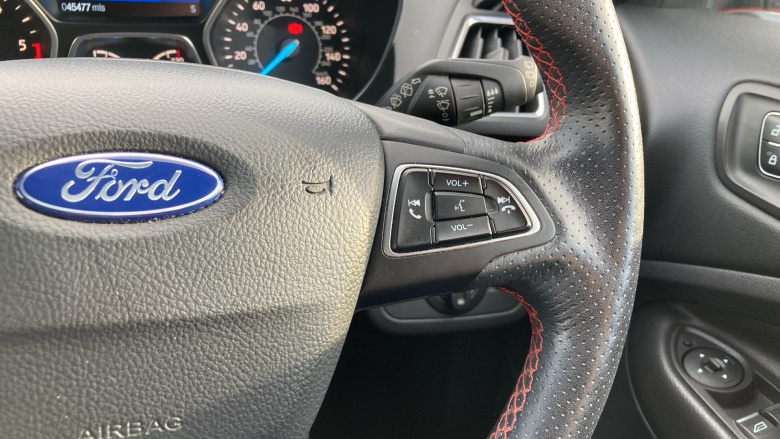 Ford Kuga 2.0 TDCi ST-Line 5dr 2WD Diesel Estate